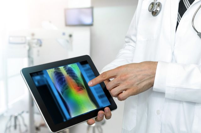 Сколько человек умерло от пневмонии