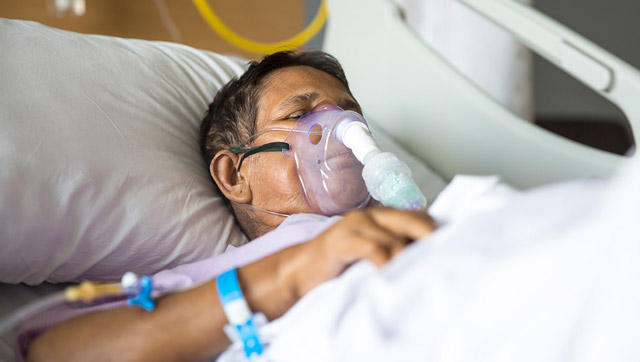 Начальная фаза интерстициальной пневмонии проявляется