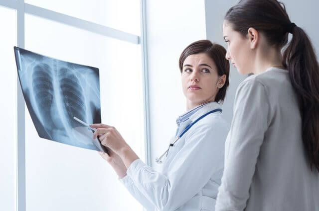 Объявили карантин. Вирусная внебольничная пневмония в детском саду и школе