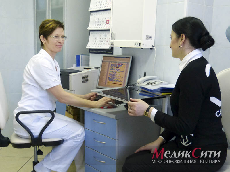 Отит симптомы у взрослых сколько