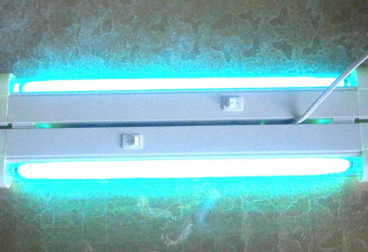 ультрафиолетовая лампа