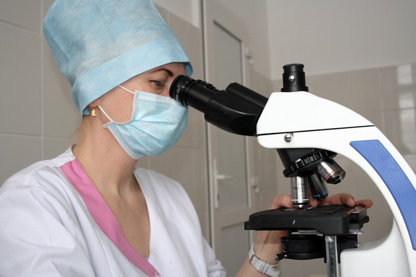 pnevmoniya_u_detei_mikroskop Анализы для диагностики пневмонии у ребенка