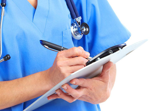 Доктор с планшетом